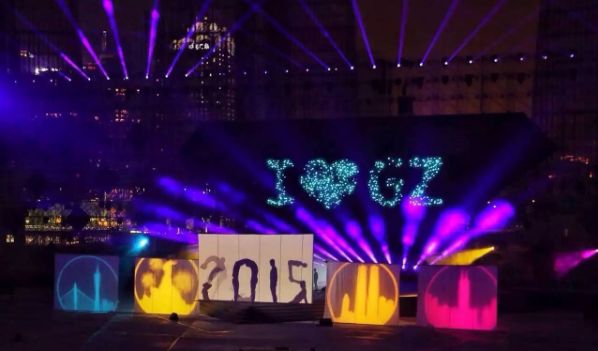 舞臺(tái)圖案燈客戶滿意度高的原因是什么